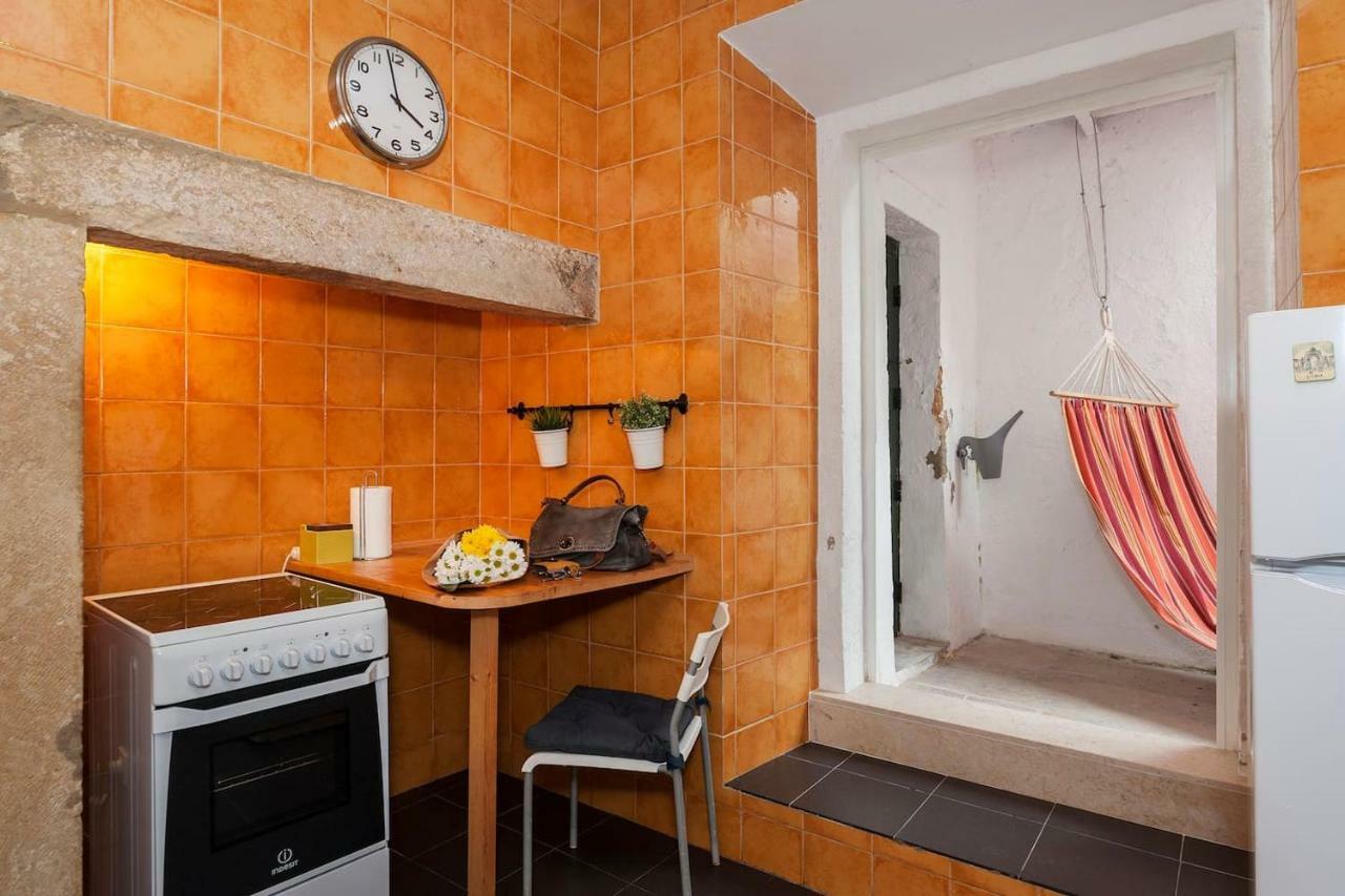 2 Bedroom Apartment With Patio Next To Avenida Da Liberdade リスボン エクステリア 写真