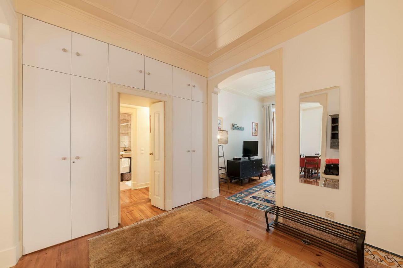2 Bedroom Apartment With Patio Next To Avenida Da Liberdade リスボン エクステリア 写真