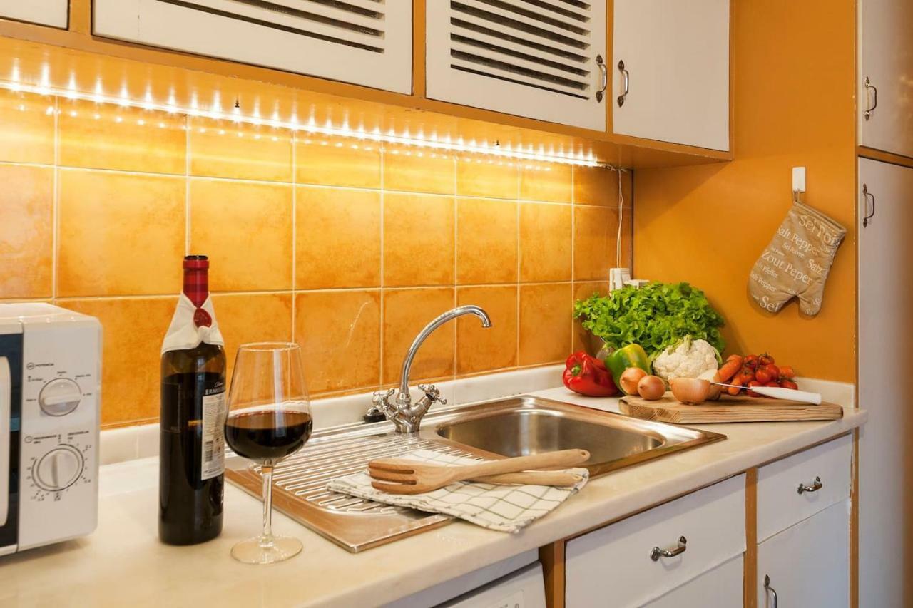 2 Bedroom Apartment With Patio Next To Avenida Da Liberdade リスボン エクステリア 写真