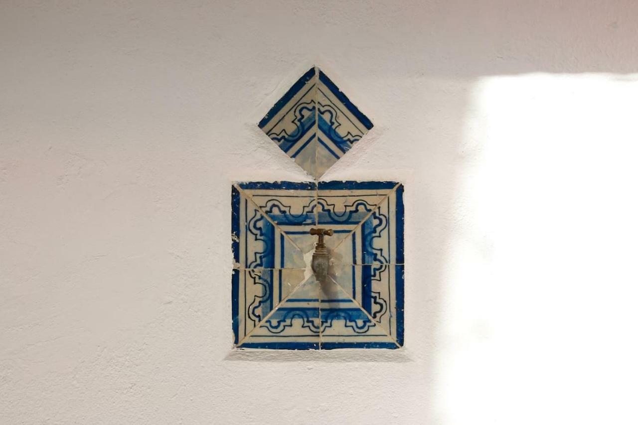2 Bedroom Apartment With Patio Next To Avenida Da Liberdade リスボン エクステリア 写真